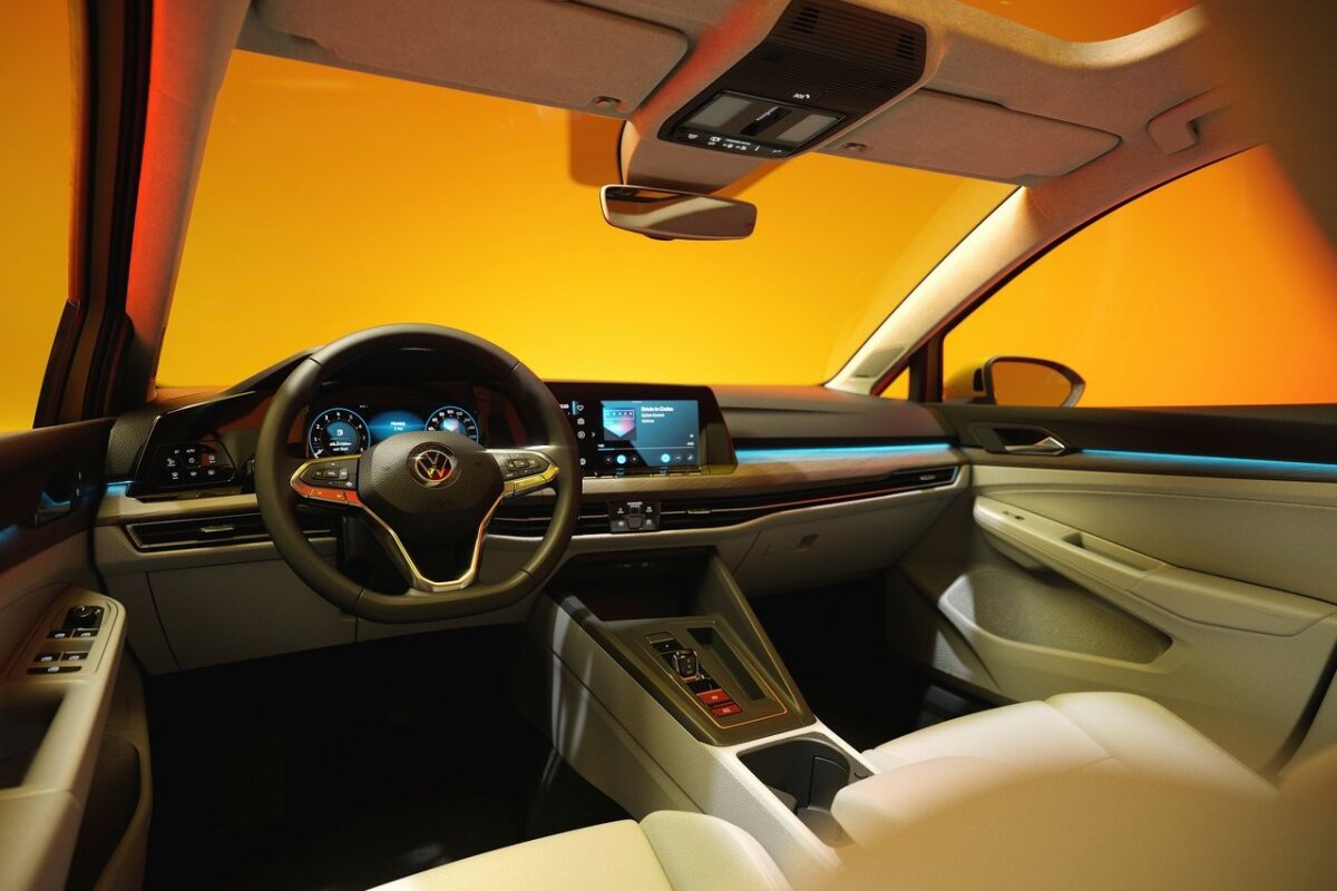 VW Golf - 2020
