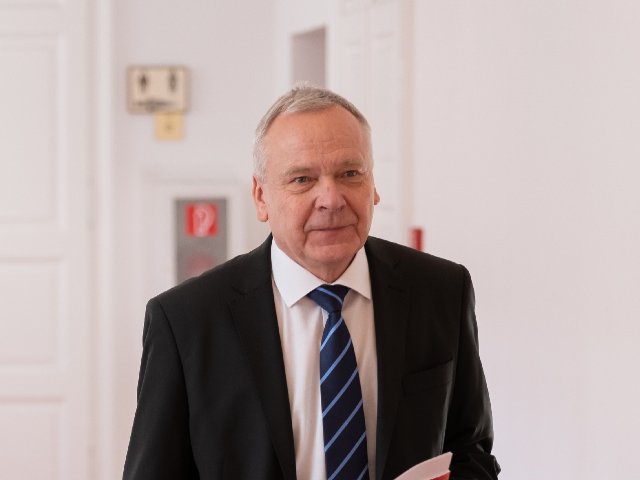 Peter Kresák