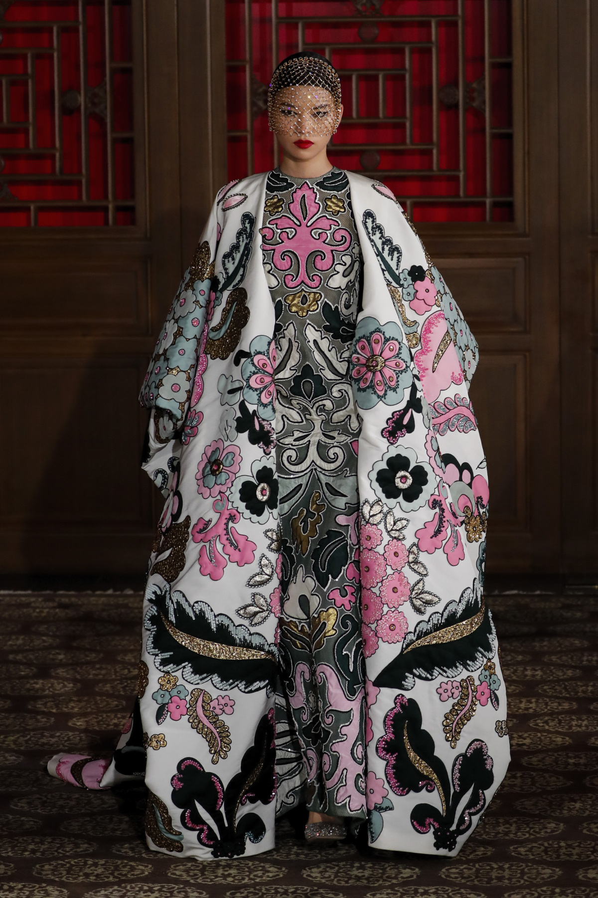 Valentino Haute Couture, Peking