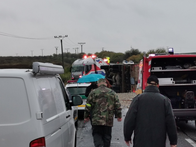 Malanta, nehoda, nitra, nákladné auto, autobus, záchranári