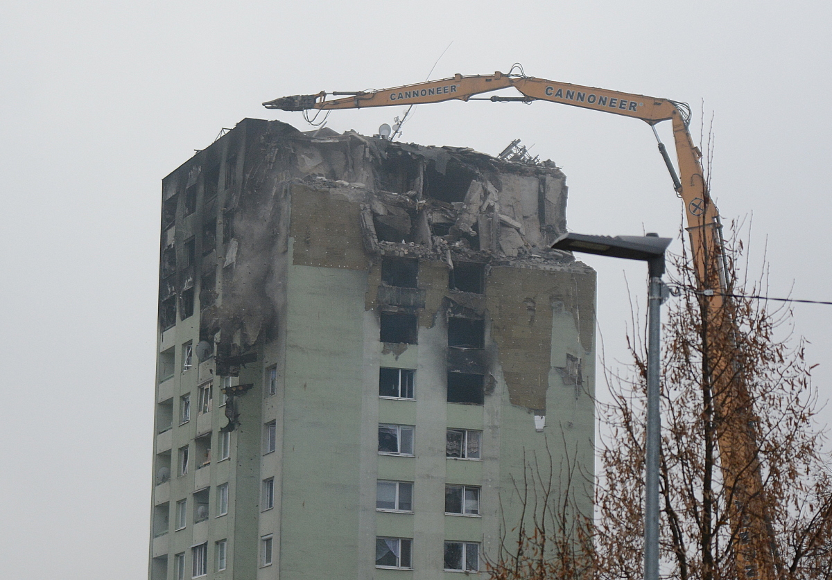 buranie panelak Presov