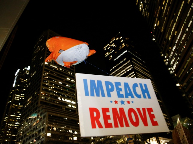 Impeachment / Trump / žaloba /