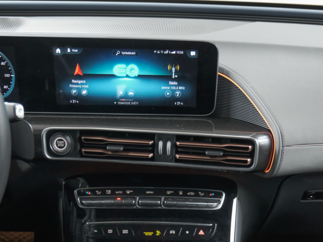 Mercedes EQC 400