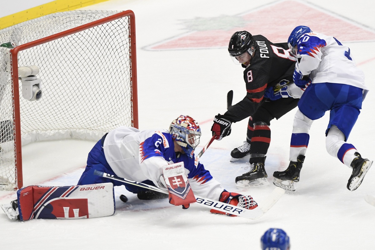 ČR SR Ostrava hokej MS20 štvrťfinále Slovensko Kanada