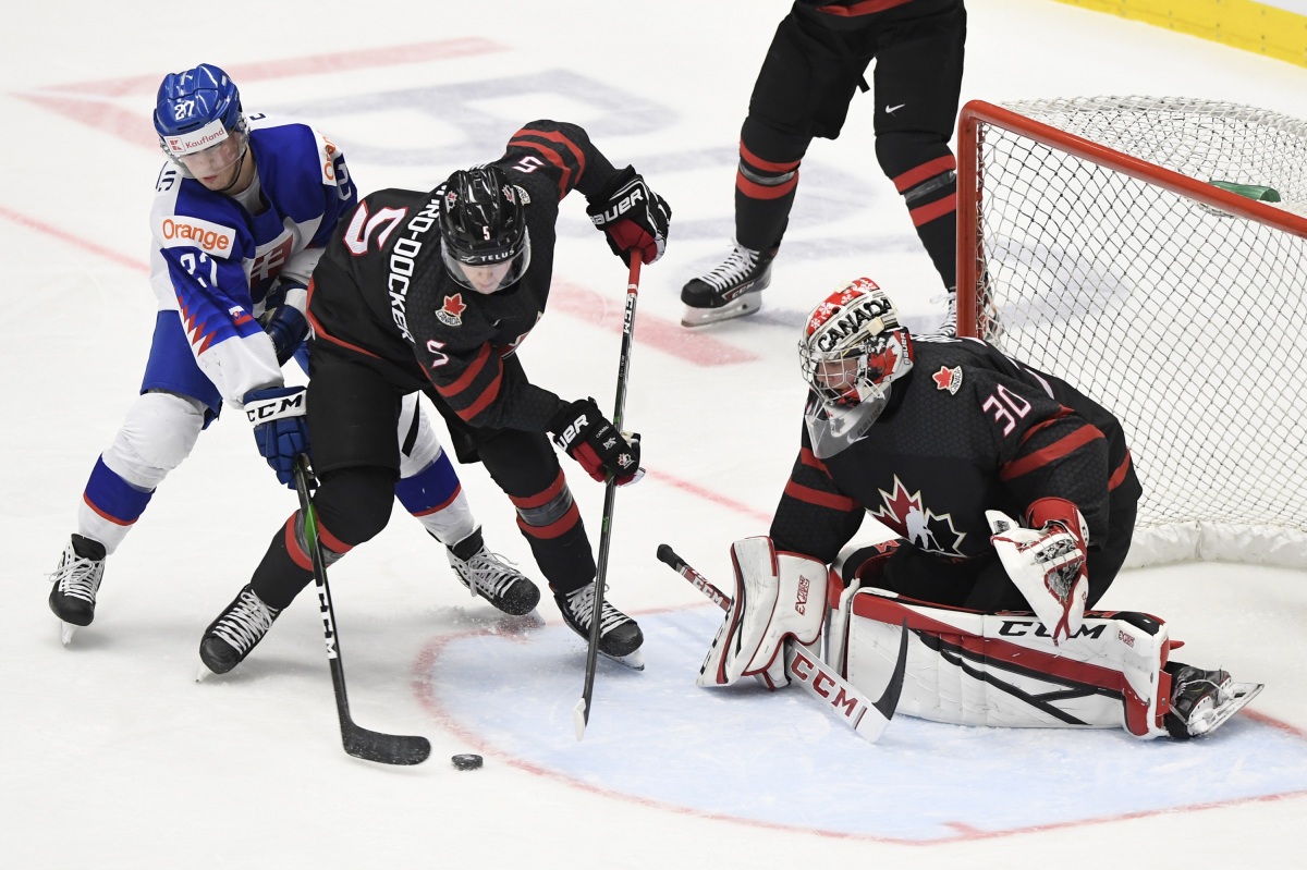 ČR SR Ostrava hokej MS20 štvrťfinále Slovensko Kanada