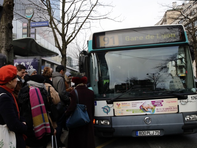 Francúzsko / autobus /