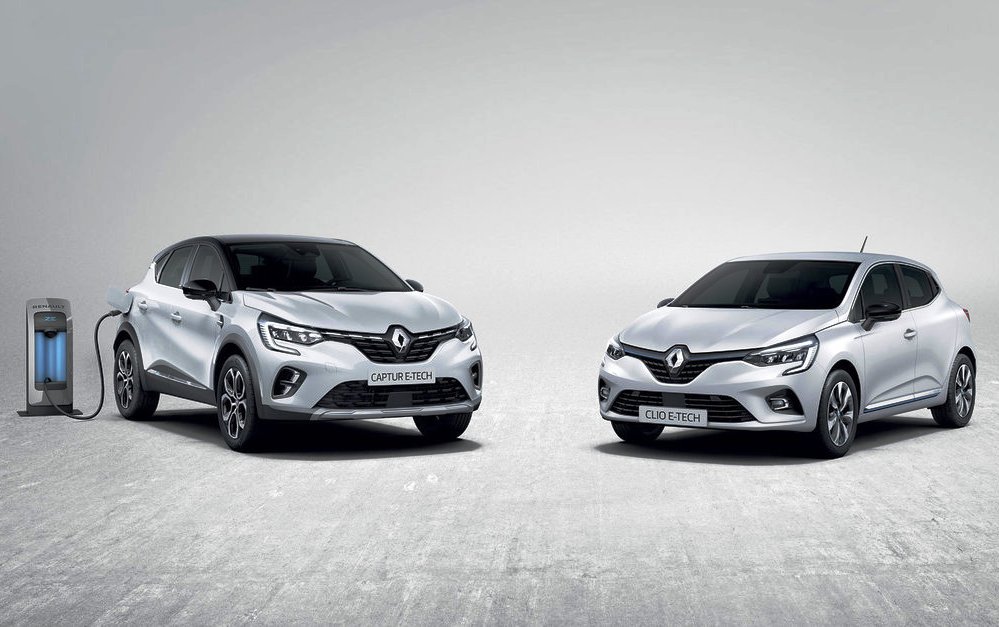 Renaut Clio a Captur E-Tech dostali odlišnú hybridnú technológiu. Kým Clio spolieha na full-hybrid s výkonom 103 kW, Captur s výkonom 118 kW dokáže prejsť v čisto elektrickom režime od 45 do 65 km.