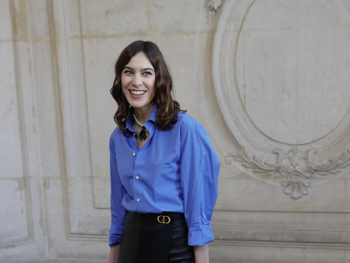 Influencerka a moderátorka Alexa Chung.