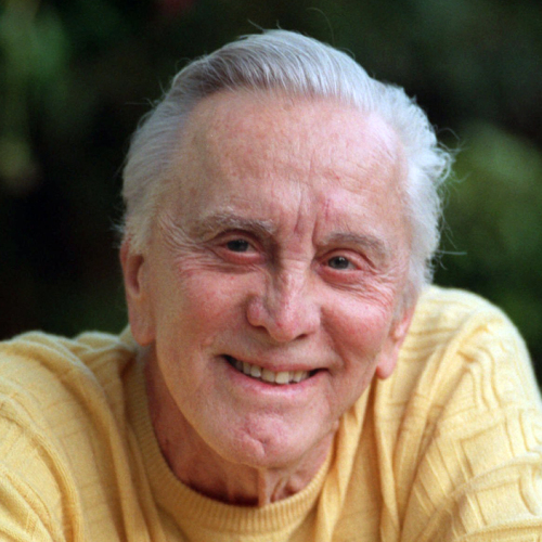 Herec Kirk Douglas vo svojom dome v Beverly Hills v roku 1999.