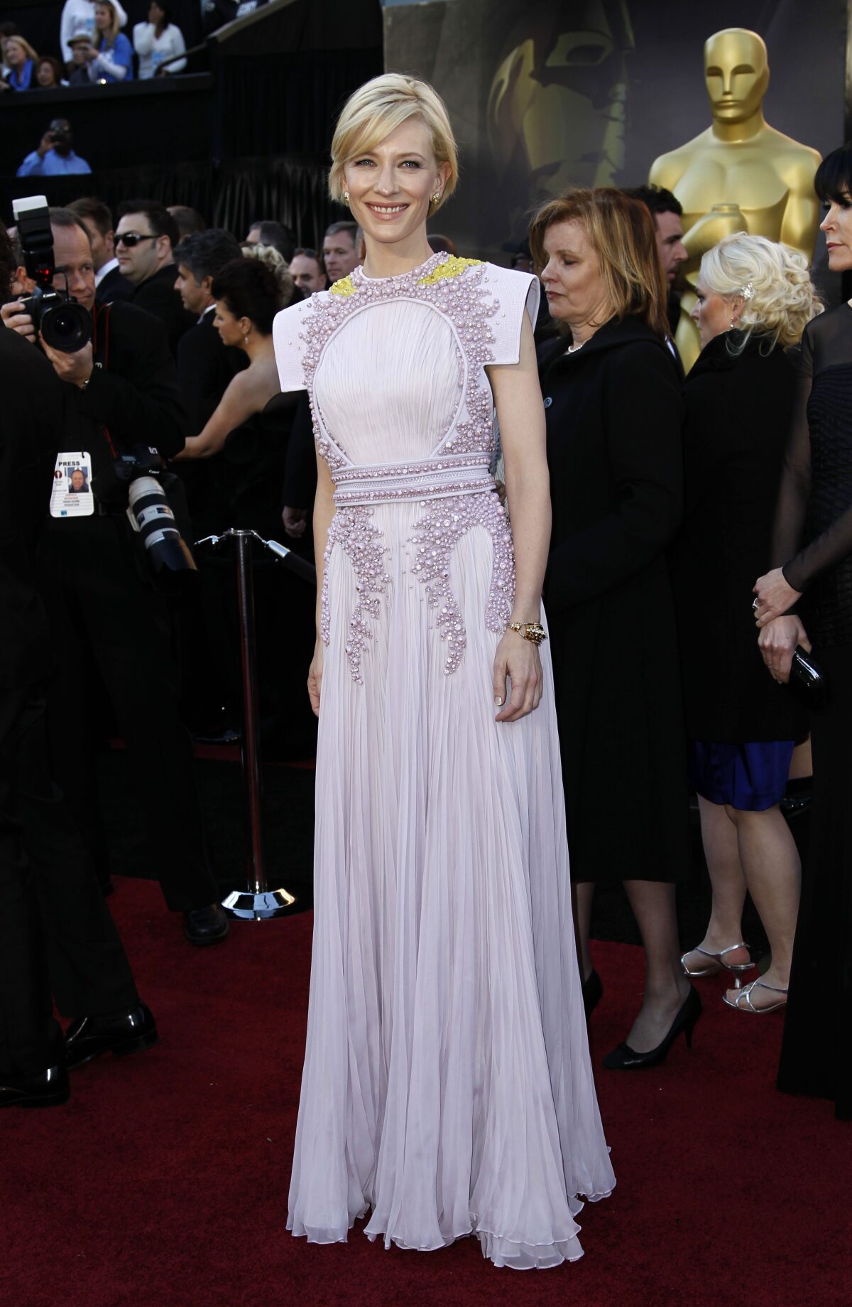 Herečka Cate Blanchett v roku 2011 v kreácii Givenchy Haute Couture.
