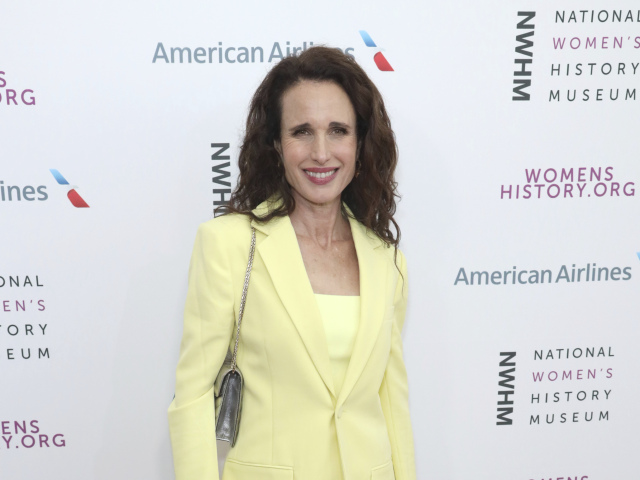 Herečka Andie MacDowell na akcii Eighth Annual Women Making History Awards.