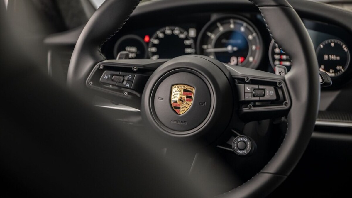 2021-Porsche-911-Turbo-S-Cabriolet-Aerokit-20
