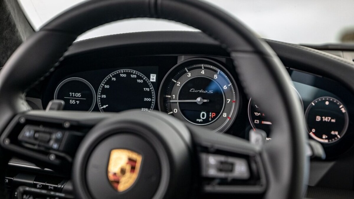 2021-Porsche-911-Turbo-S-Cabriolet-Aerokit-21