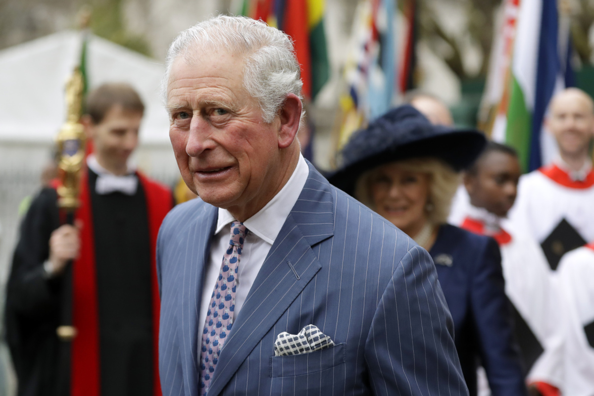 Princ Charles na archívnom zábere.
