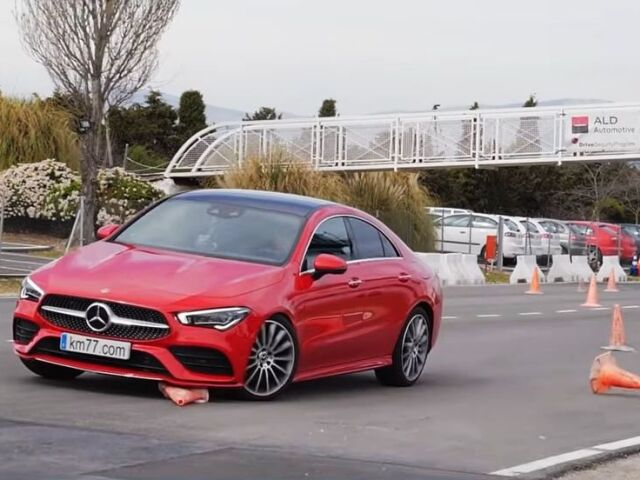 Kupé CLA v losom teste veru nezahviezdilo. Aj rýchlosť 68 km/h bola nad jeho sily.