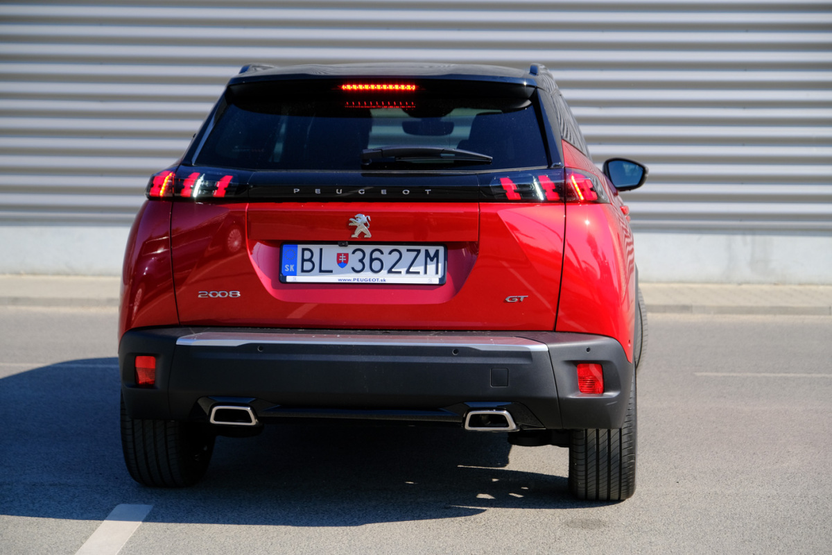 Peugeot 2008 GT PureTech 155 - test 2020