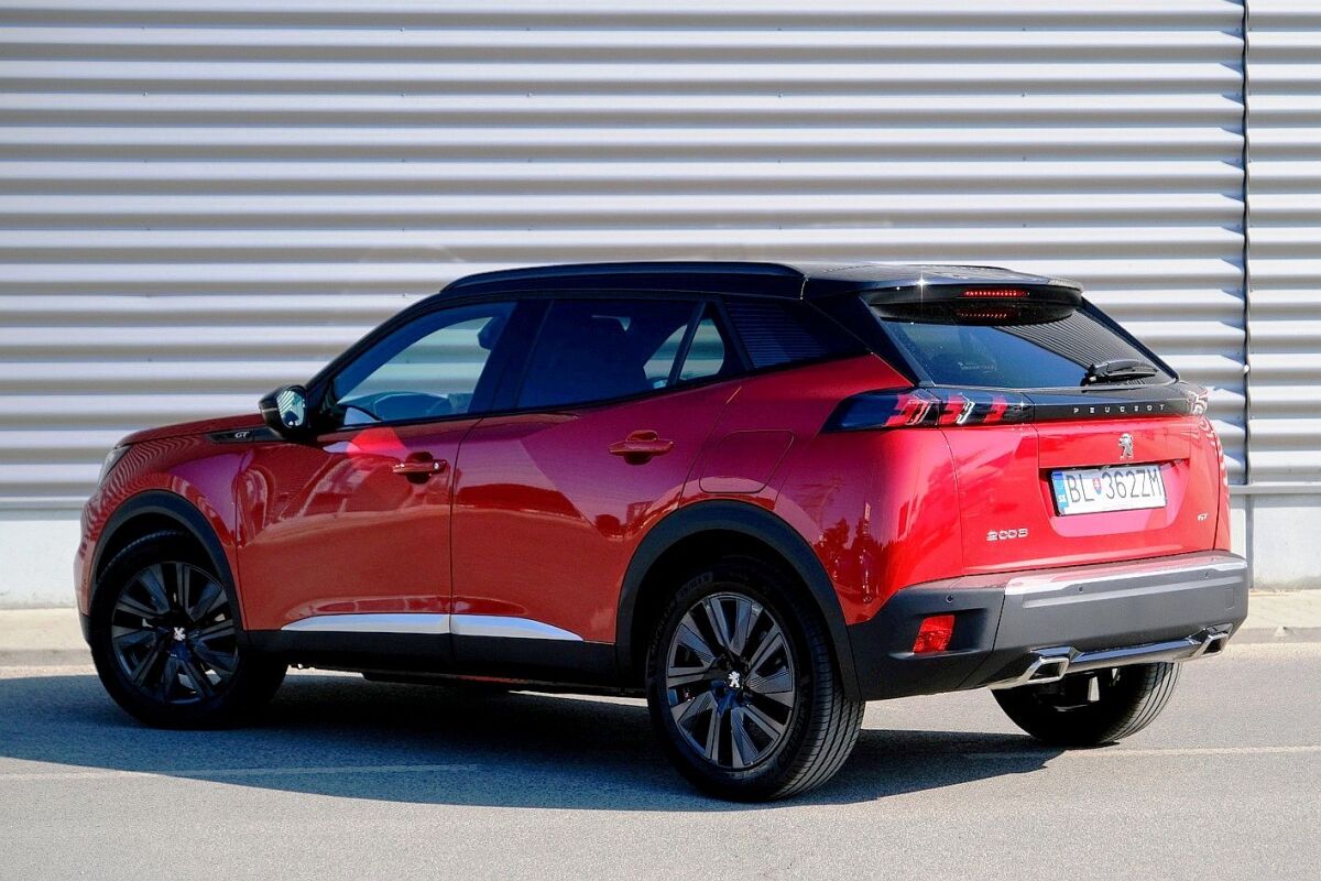 Peugeot 2008 GT PureTech 155 - test 2020