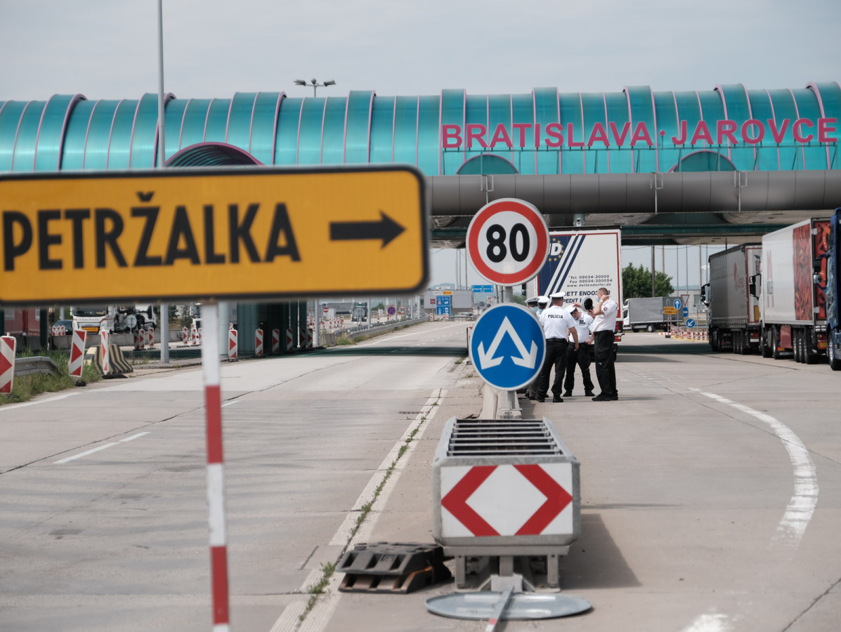 Jarovce / Karanténa / hraničný priechod /