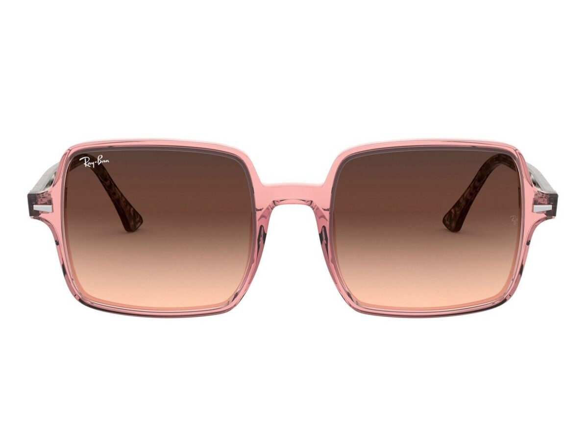 Slnečné okuliare Ray Ban, predávajú sa za 188 eur. 