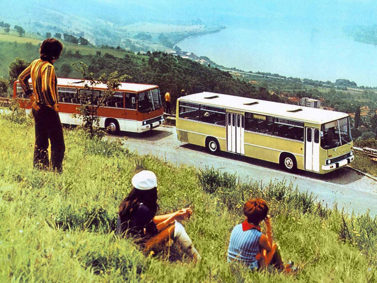 Ikarus 280 - história