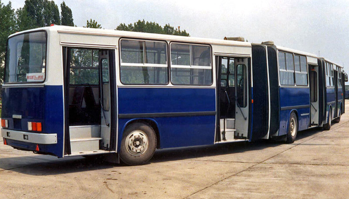 Ikarus 280 - história