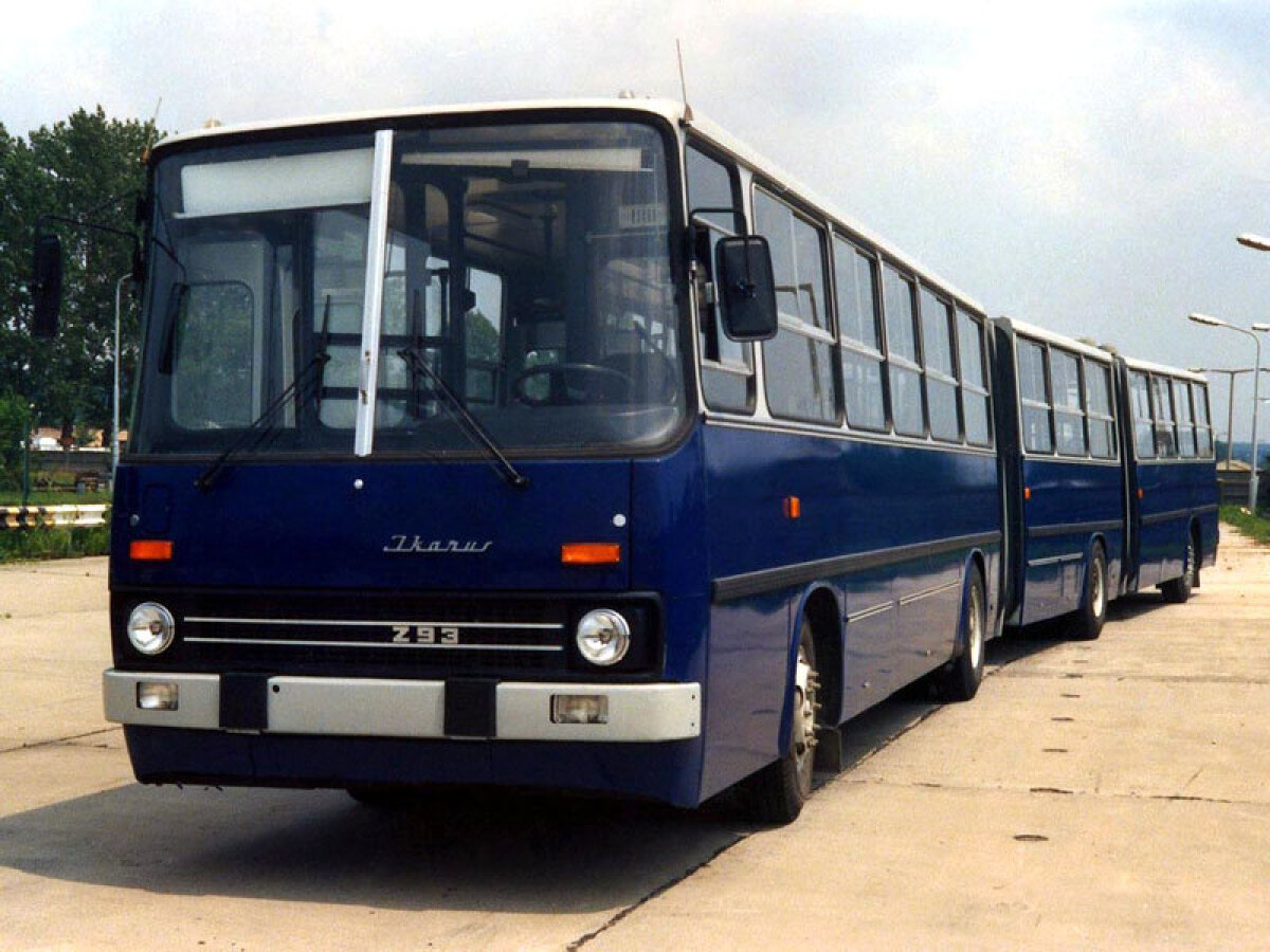Ikarus 280 - história
