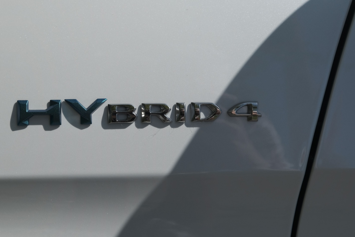 Peugeot 3008 Hybrid4