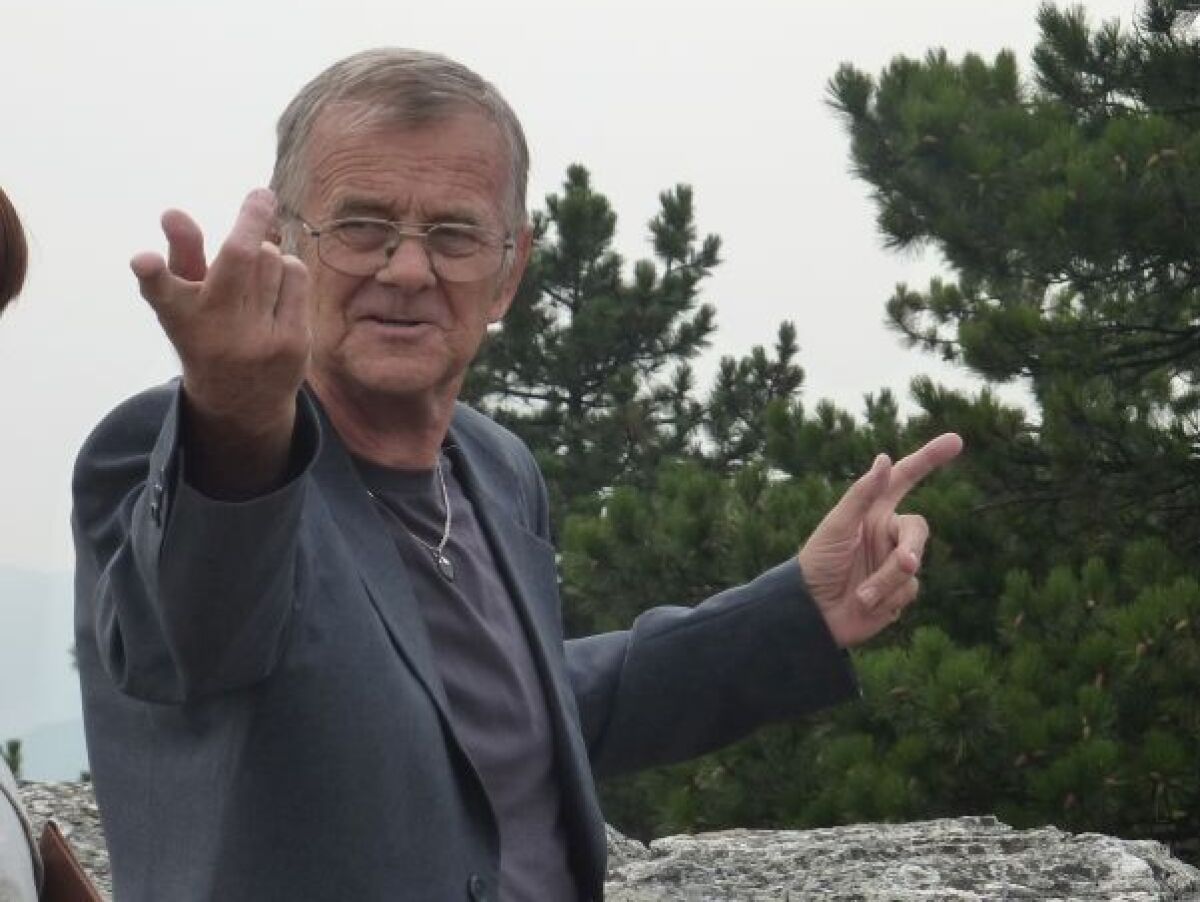 peter uhlik