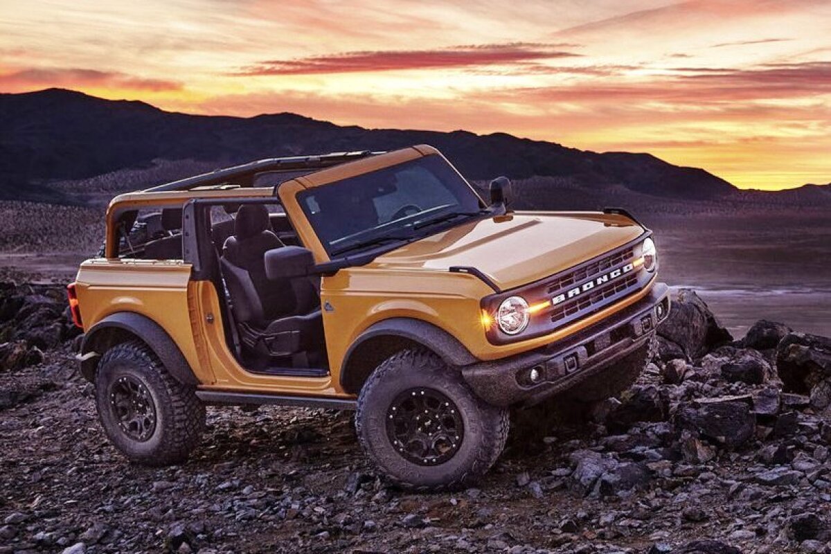 Ford Bronco - 2021