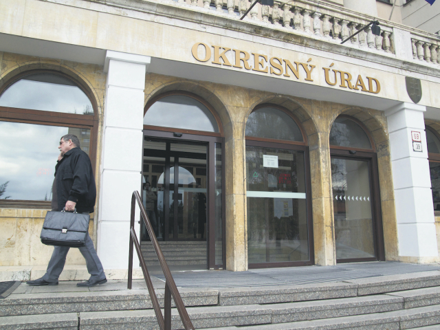 okresný úrad, prednostovia