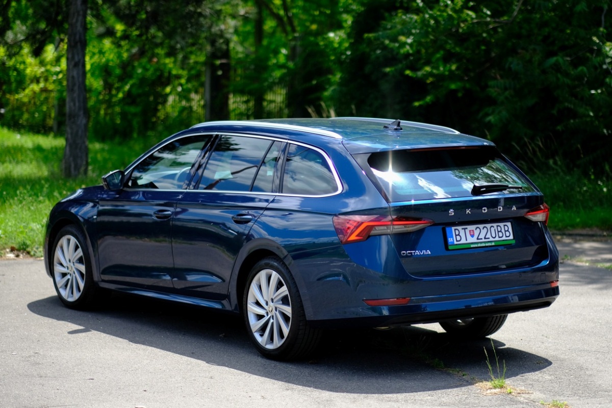 Škoda Octavia Combi 2,0 TDI Evo - test 2020