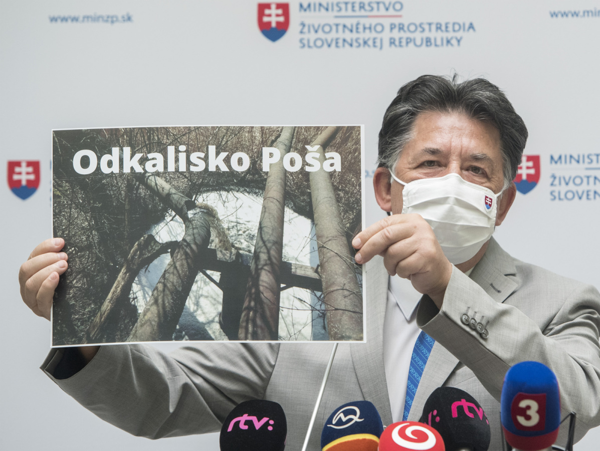 SR Bratislava Poša MŽP Budaj envirokriminalita BAX