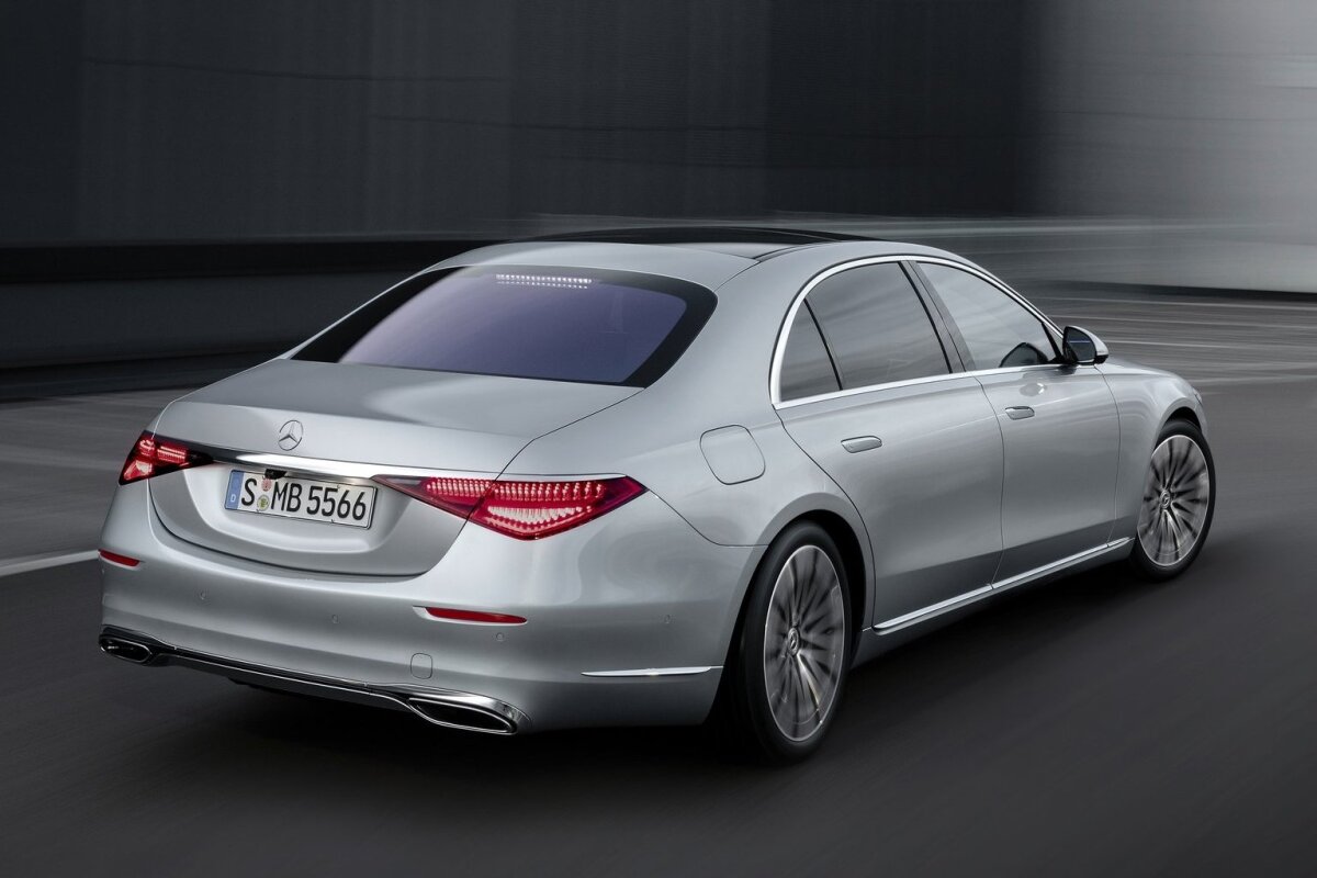 Mercedes-Benz S - 2021