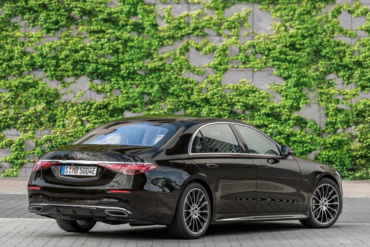 Mercedes-Benz S - 2021
