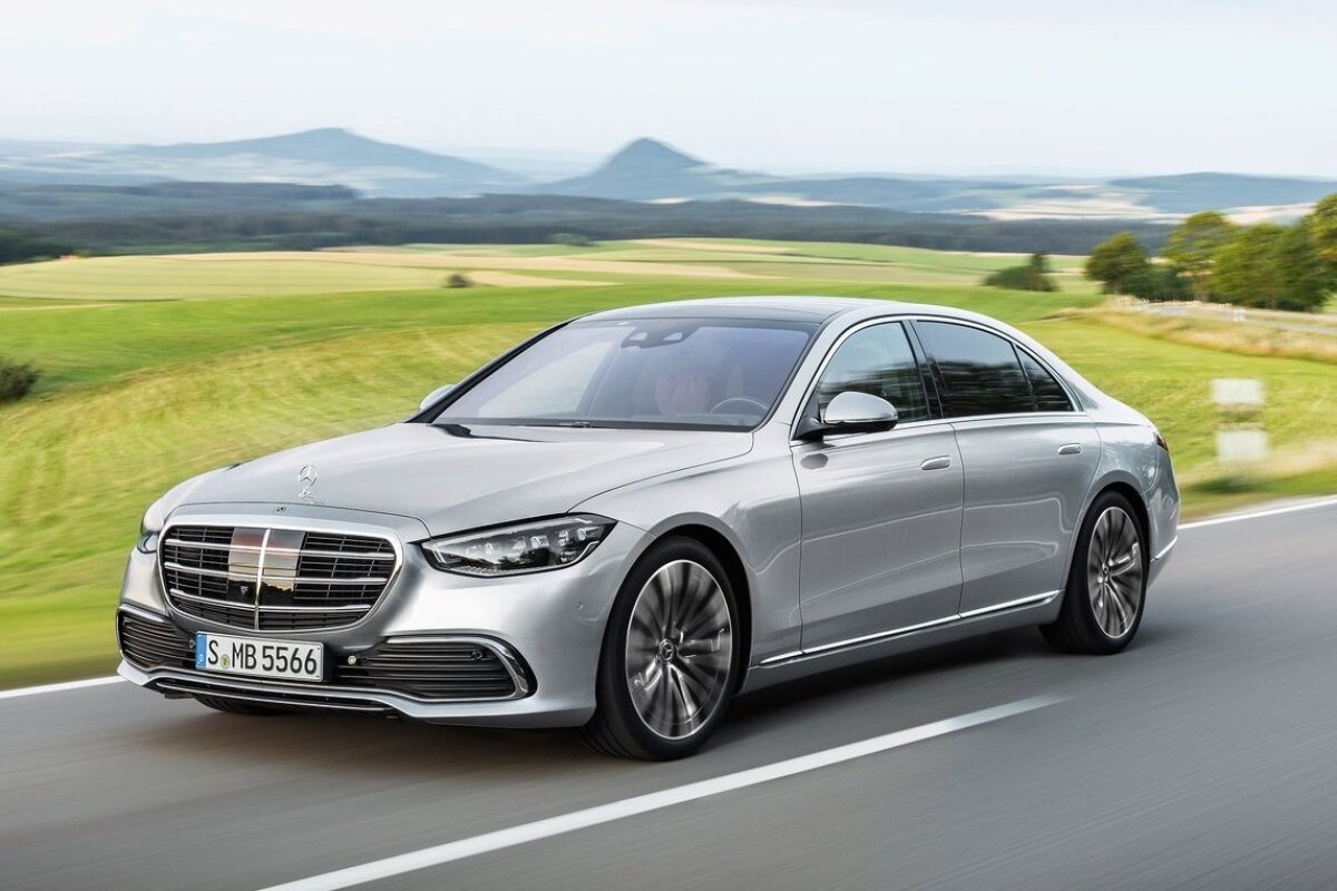 Mercedes-Benz S - 2021