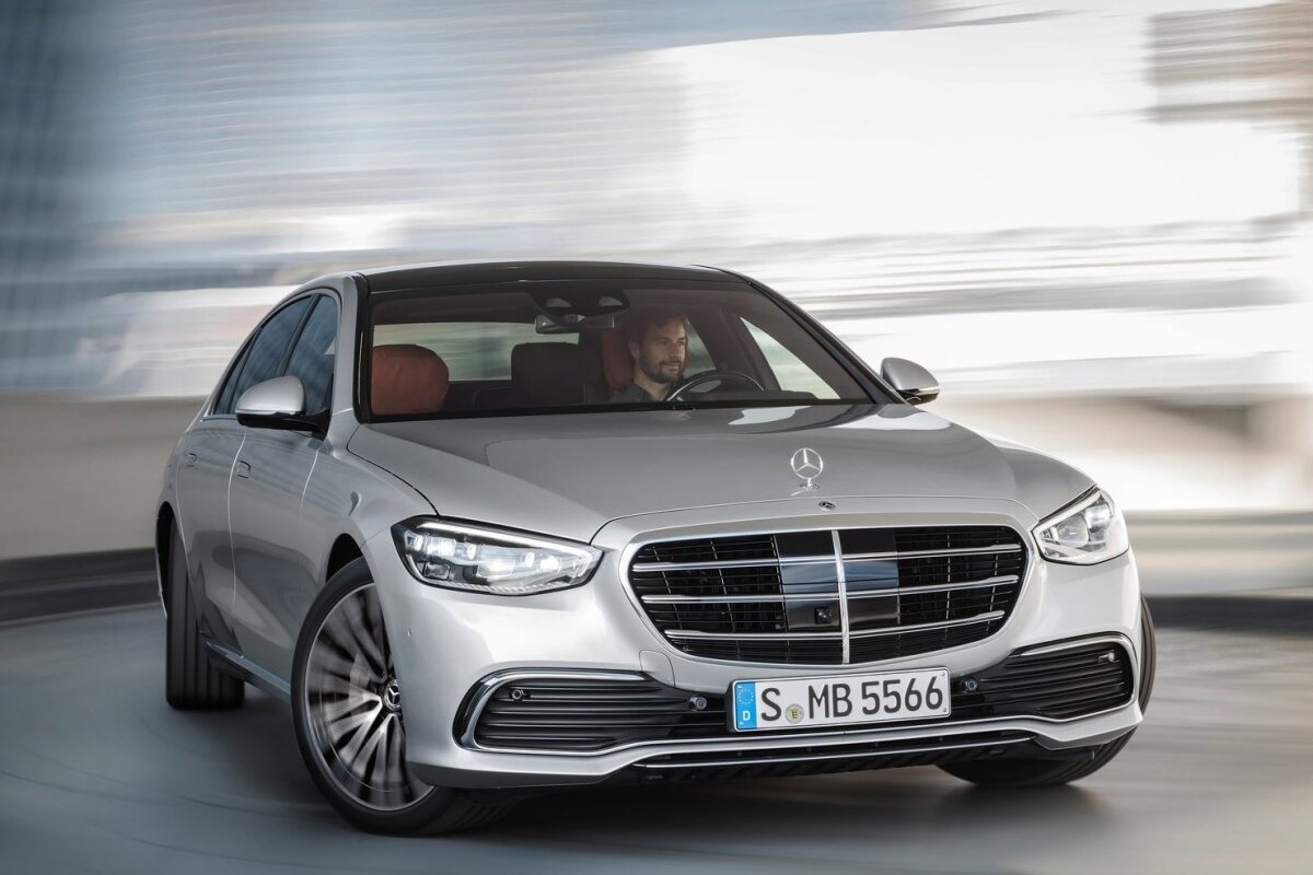 Mercedes-Benz S - 2021