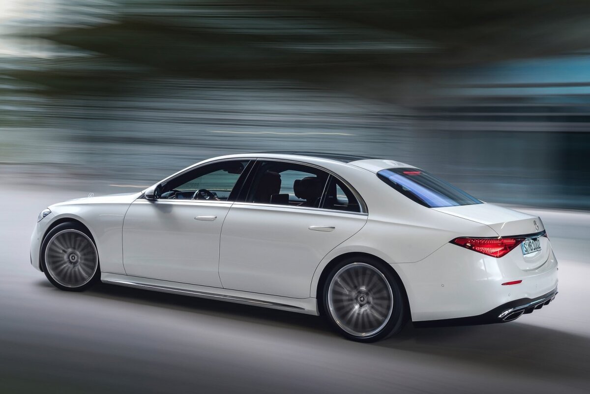 Mercedes-Benz S - 2021