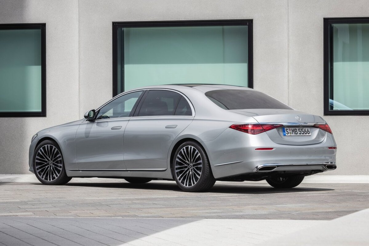 Mercedes-Benz S - 2021