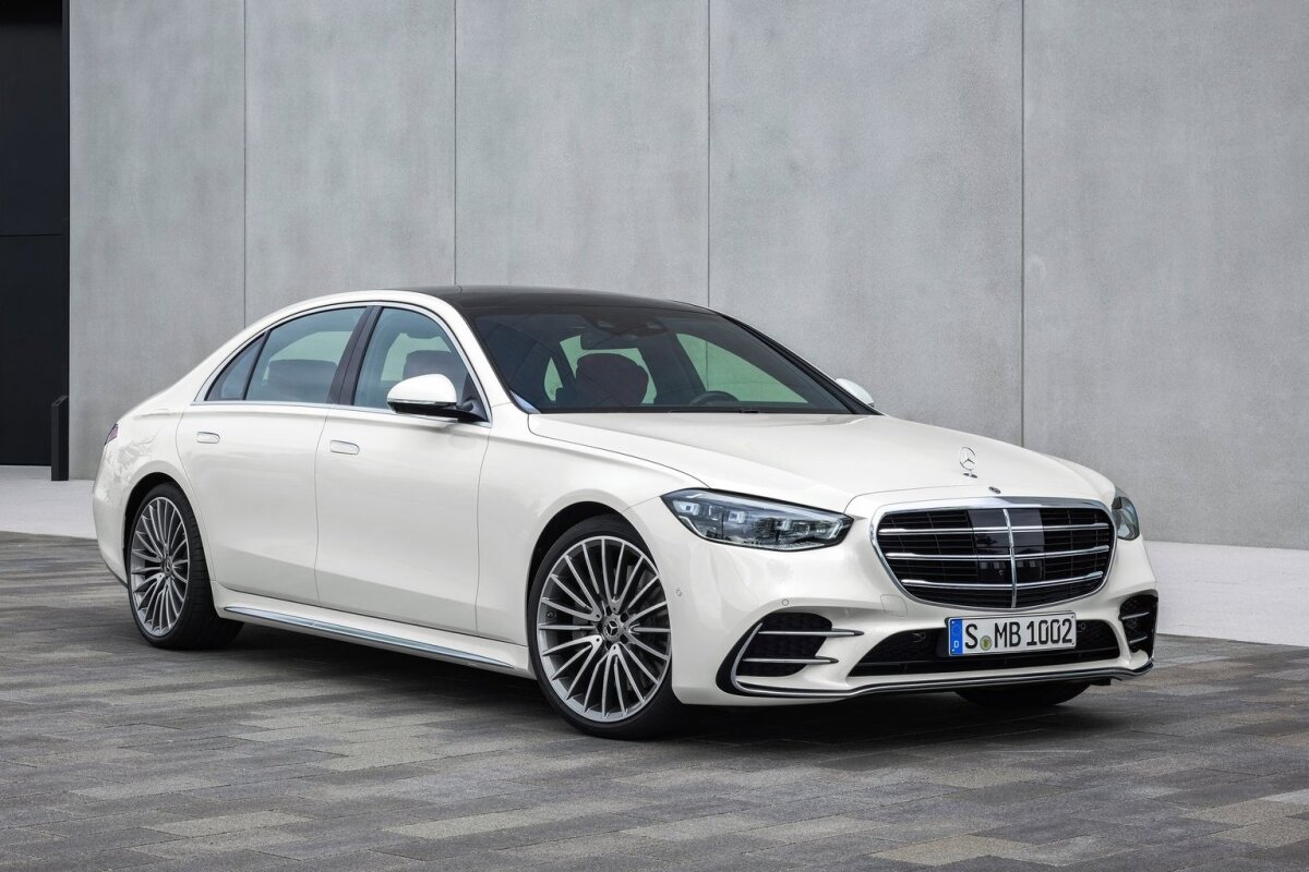Mercedes-Benz S - 2021