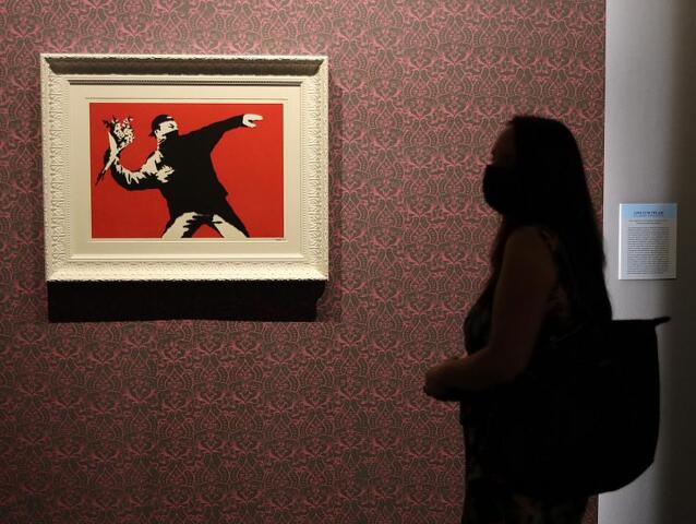 banksy love is in the air