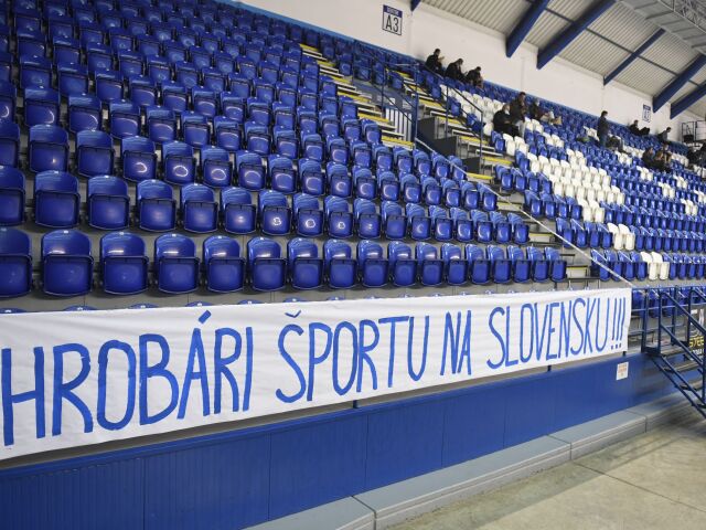 Poprad, transparent
