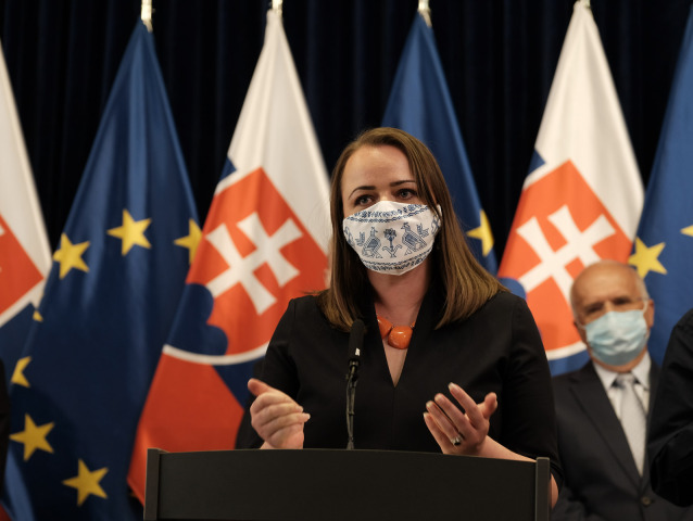 monika uhlerová