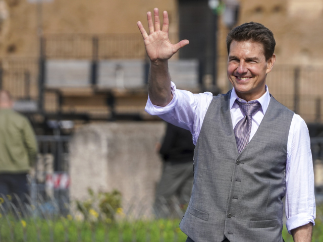 Tom Cruise