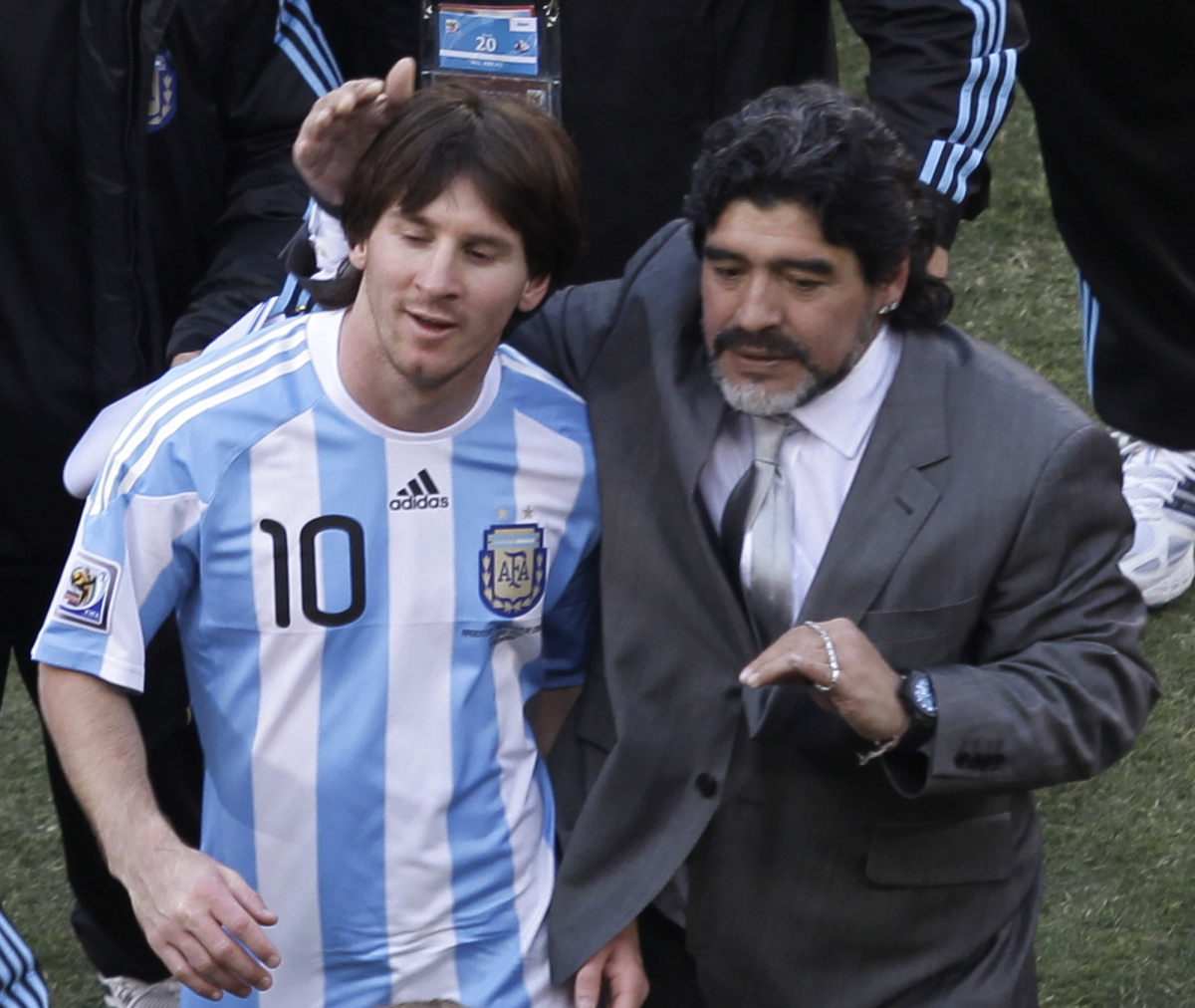 Lionel Messi, Diego Maradona