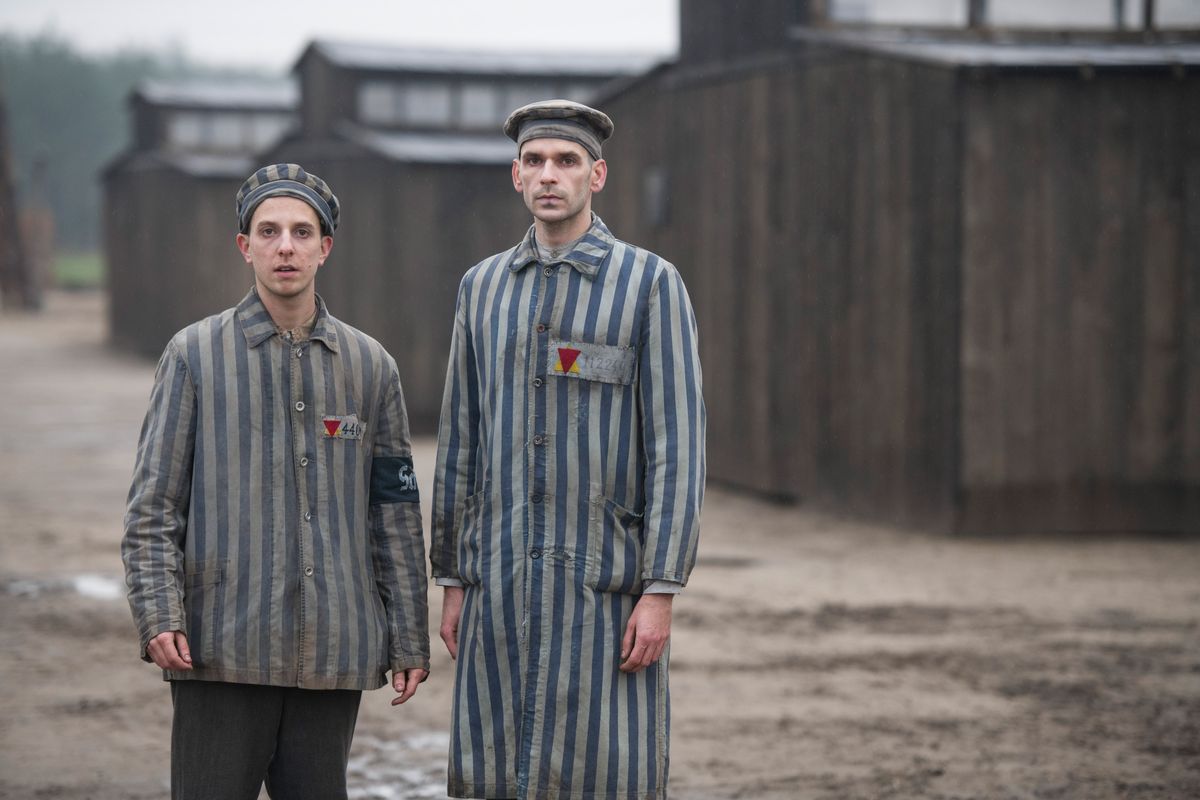 Film rozpráva príbeh o dvoch slovenských väzňoch, ktorým sa podarilo ujsť z koncentračného tábora Osvienčim.