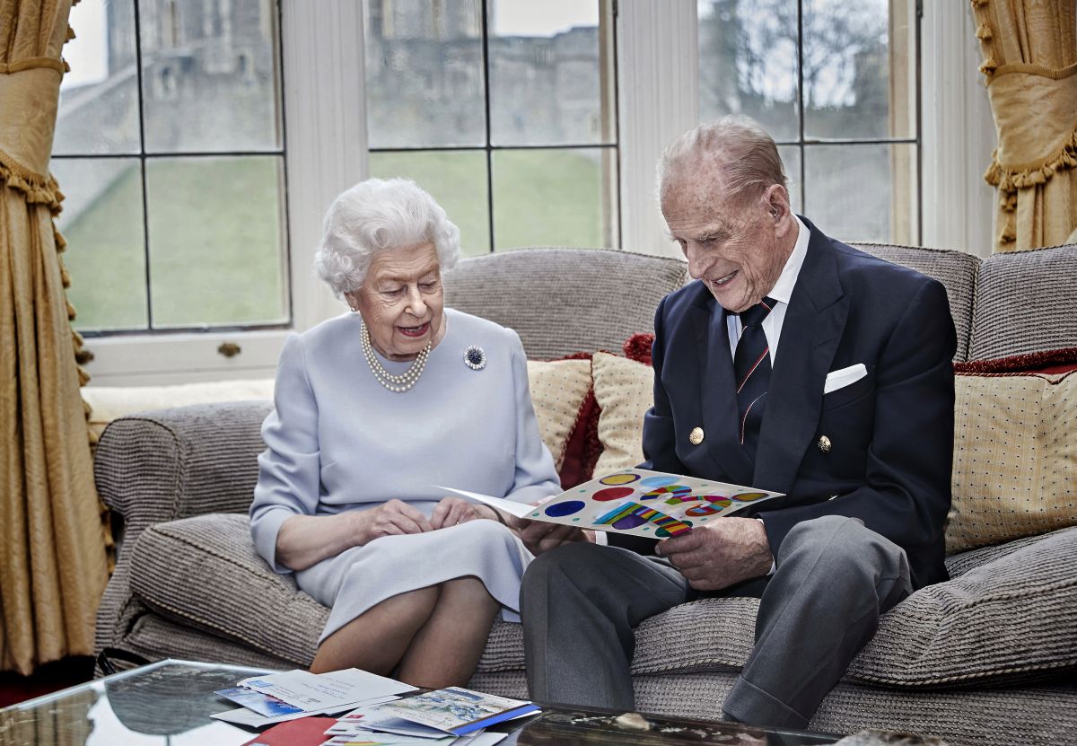Britská kráľovná Alžbeta II. a princ Philip v novembri  oslávili 73. výročie svadby.