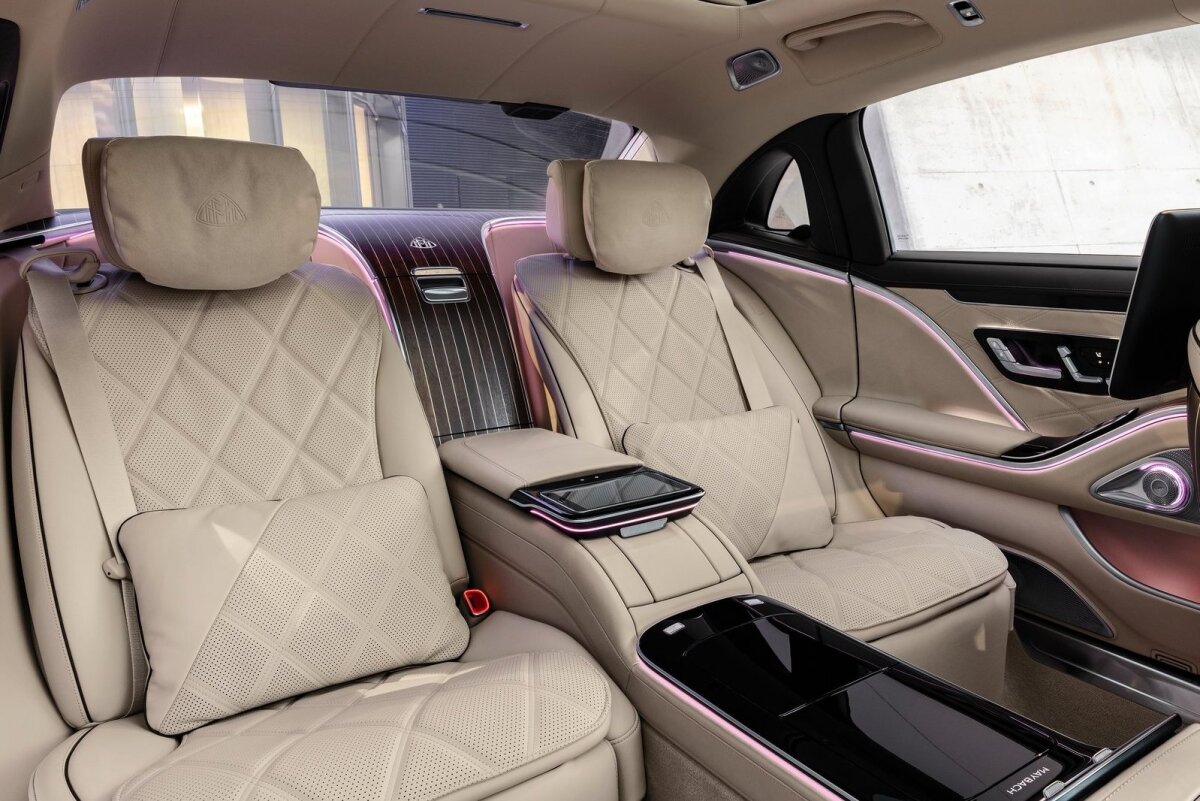 Mercedes-Maybach S - 2021