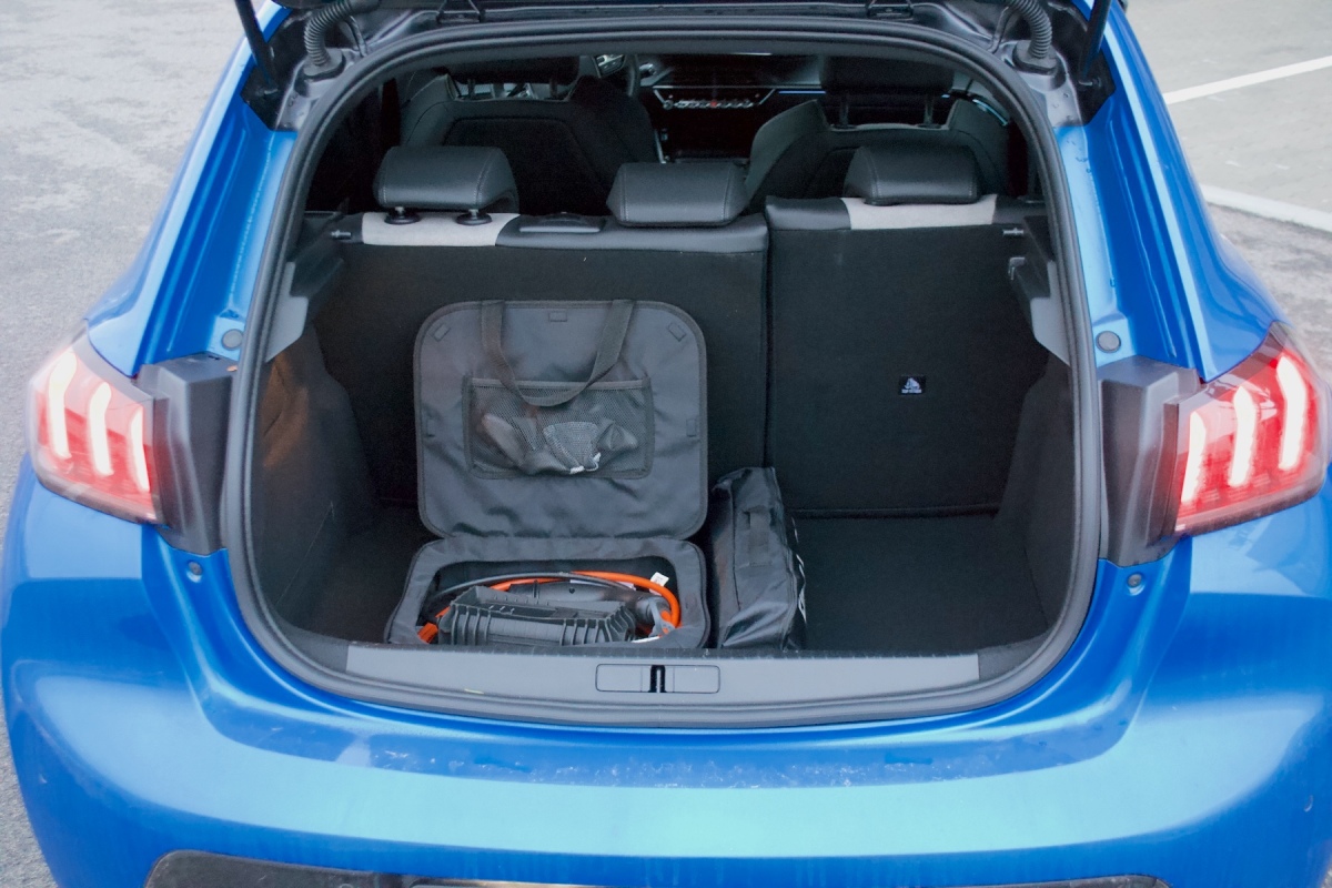 Peugeot e-208 (2020)