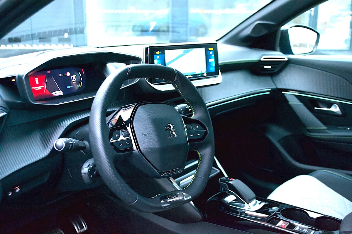 Peugeot e-208 (2020)