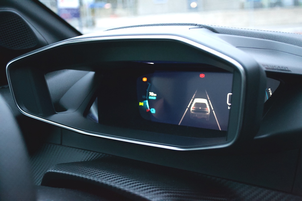 Peugeot e-208 (2020)